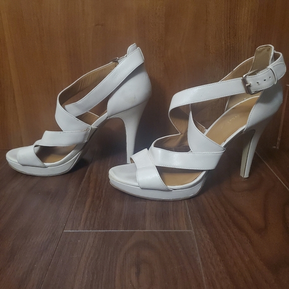 Nine West tan stiletto sandals - Picture 7 of 15